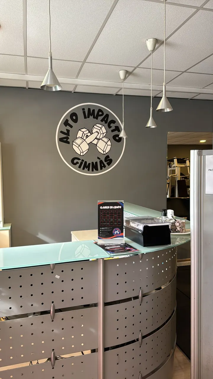Gimnàs Alto Impacto — estudio de fitness-studio en Castelldefels — 4