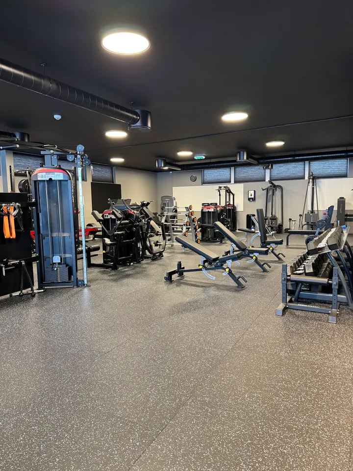 F23 Trening — Treningsstudio i Kamfjord, Sandefjord