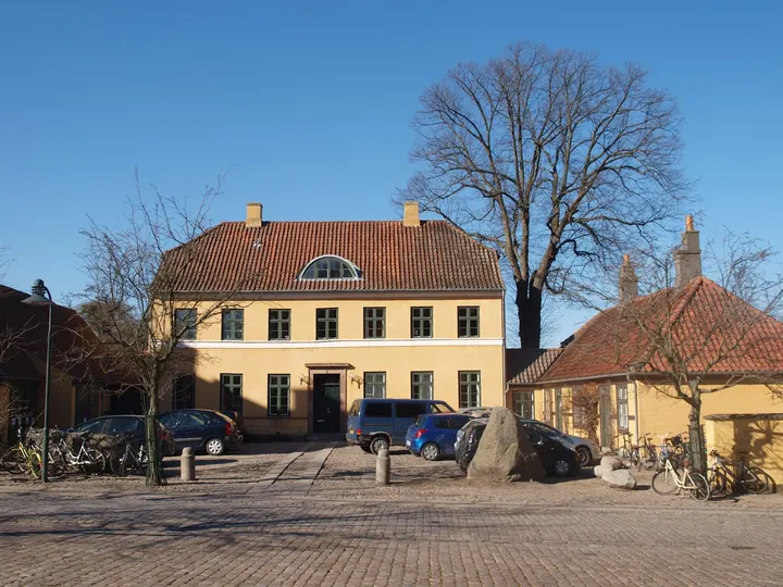 Gymnasiefællesskabet — Træningsstudio i Sankt Agnes Huse, Roskilde