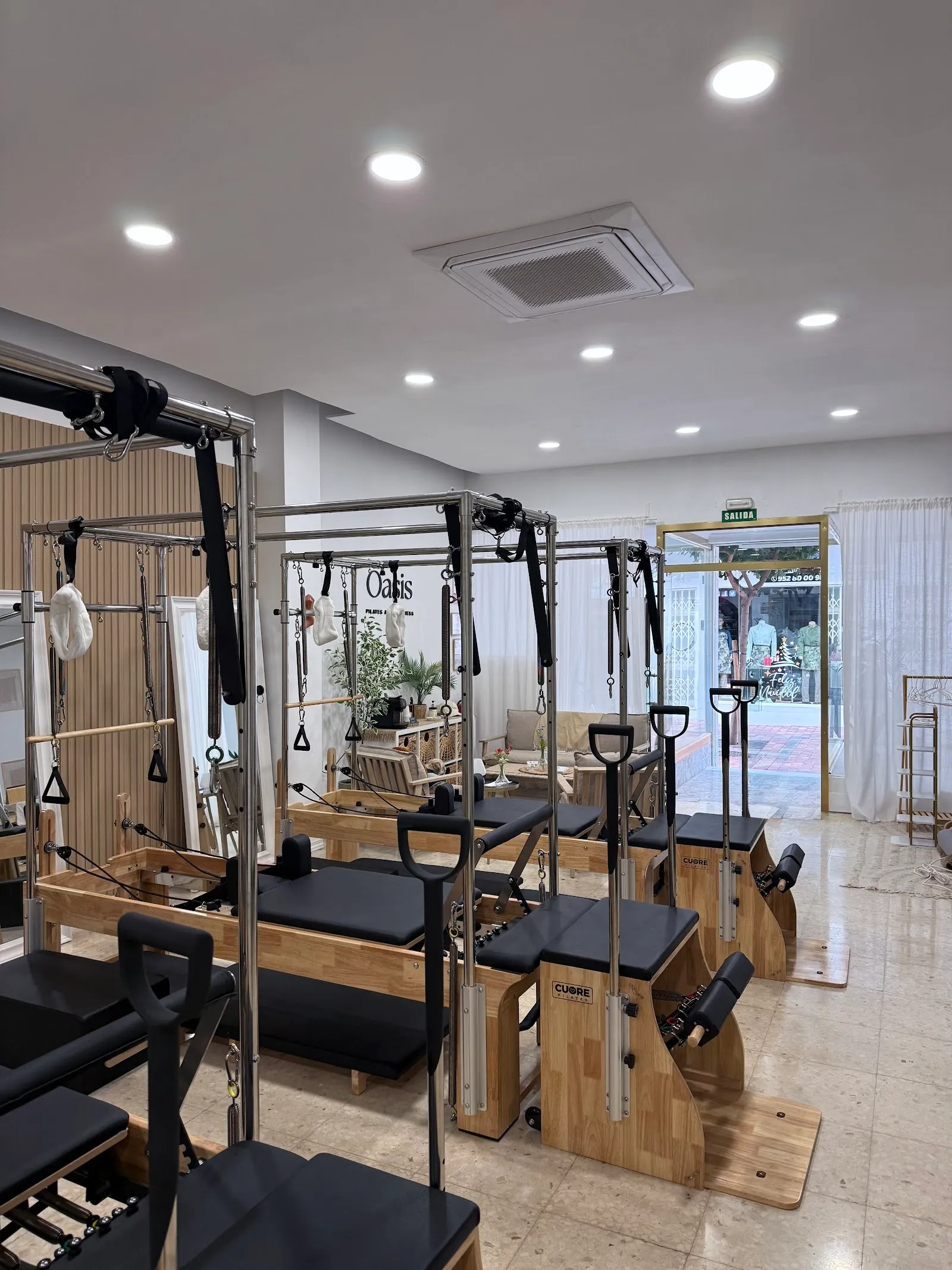 PILATES AND CARE — pilates-studio en Los Llanos, Estepona — 2