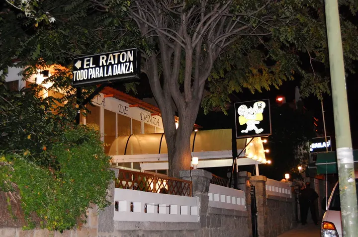 Escuela De Danza Raton Relevé — baile-studio en Ciudad Lineal, Madrid — 2