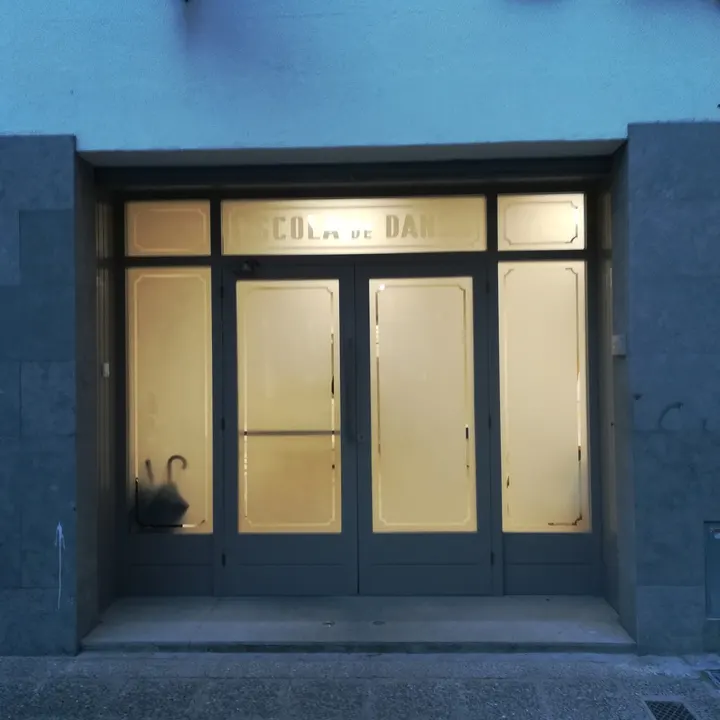 Escola Girona En Dansa — Baile en Eixample, Girona