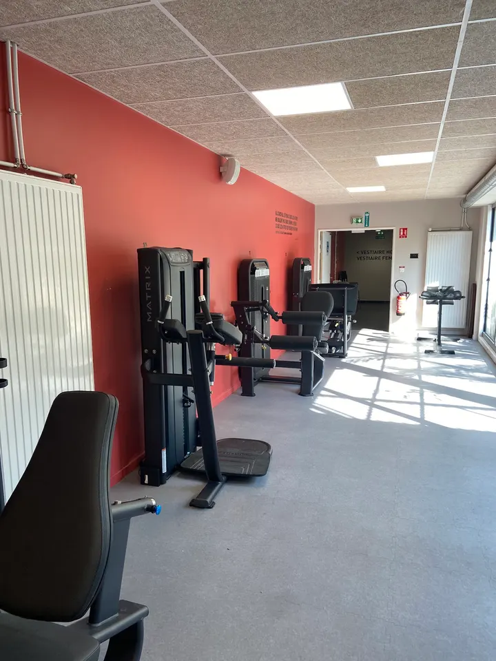 Yakha Sport Stade Nautique — salle de fitness-studio à Quartier Saint-Chamand, Avignon — 3