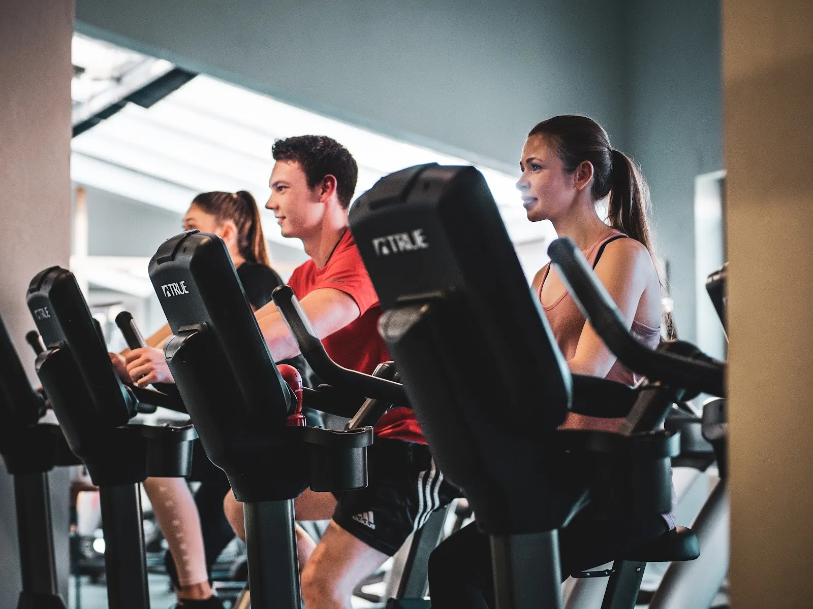 Müller's Gym — fitnessstudio in Bogen — 2