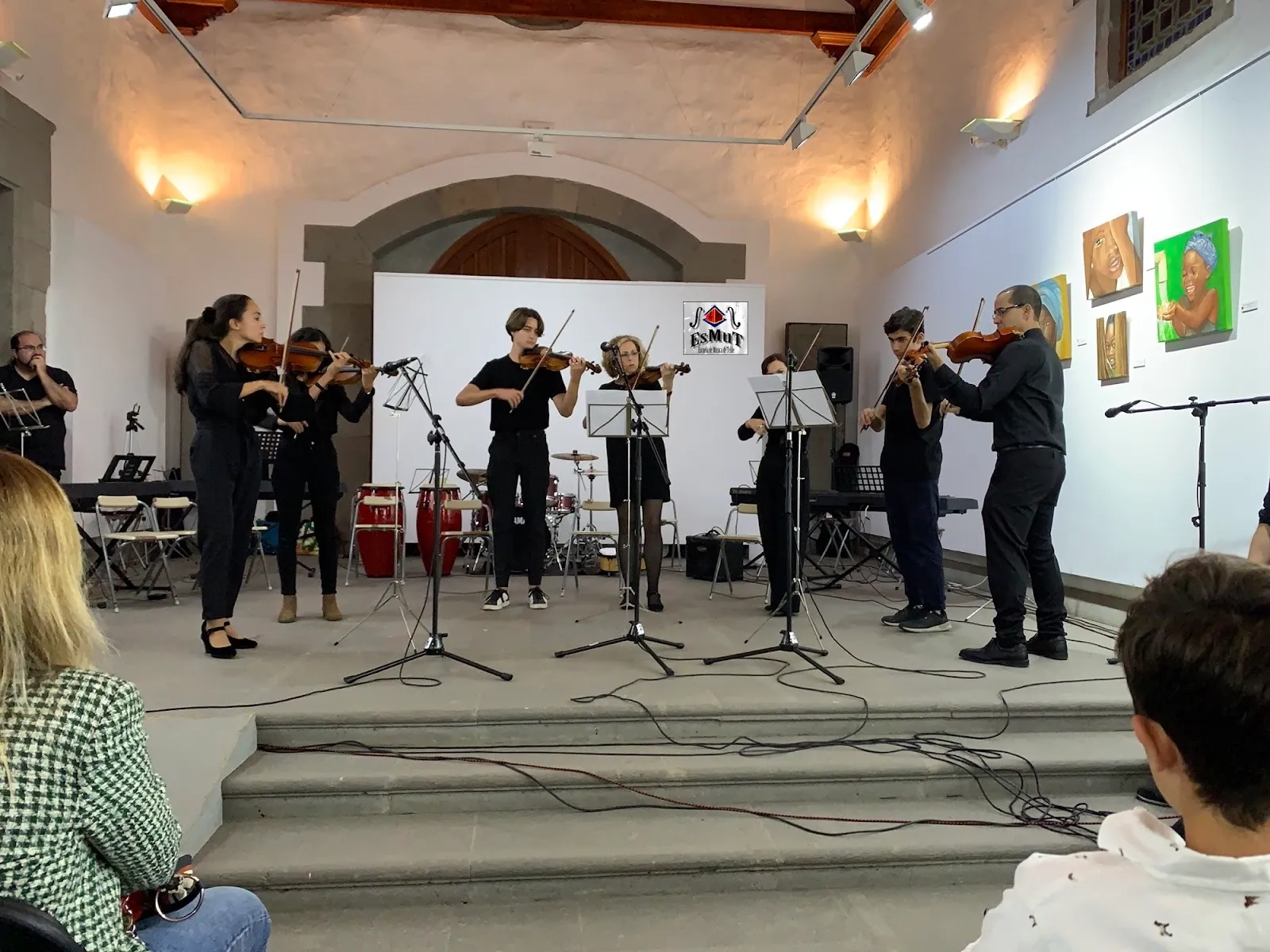 Esmut Escuela De Música De Telde Danza Y Teatro. — baile-studio en Telde — 4