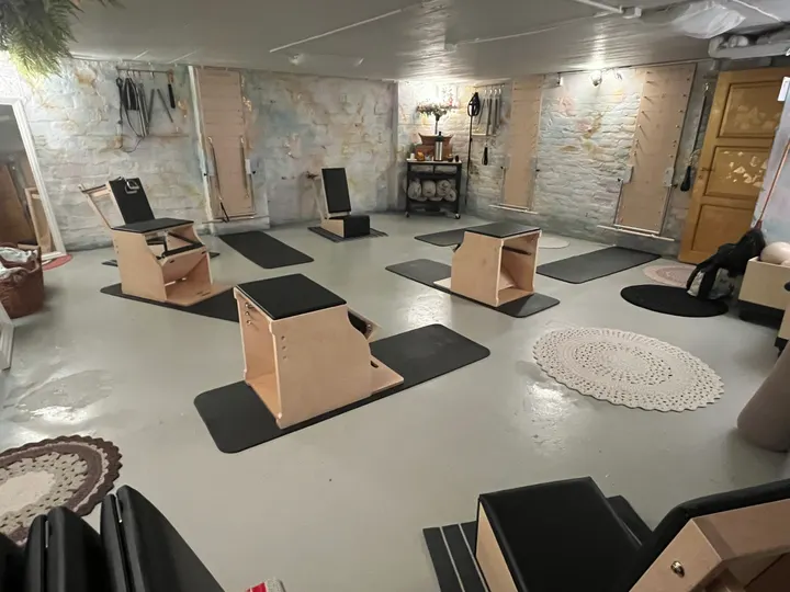 Parhaat pilatesstudiot Tampereella 2026