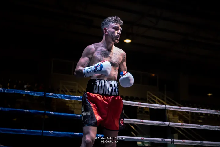 Diamonds Boxing — Artes marciales en Virgen del Val, Alcalá de Henares
