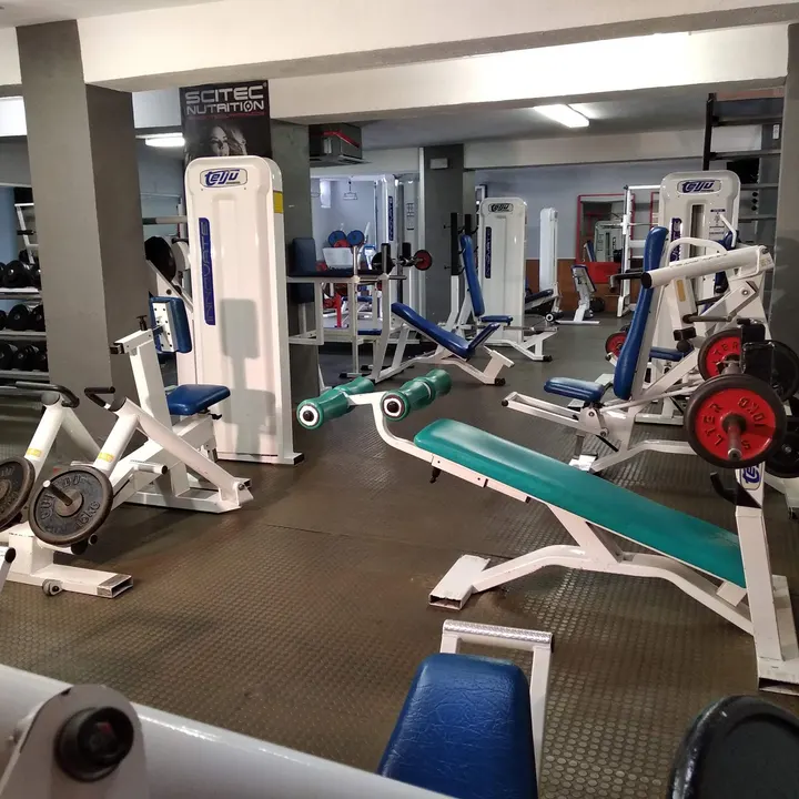 Gimnasio Frontera — estudio de fitness-studio en Los Ángeles — 3