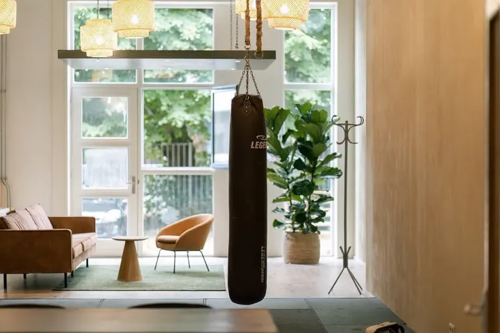 House V — sportschool-studio in Isselt, Amersfoort — 2