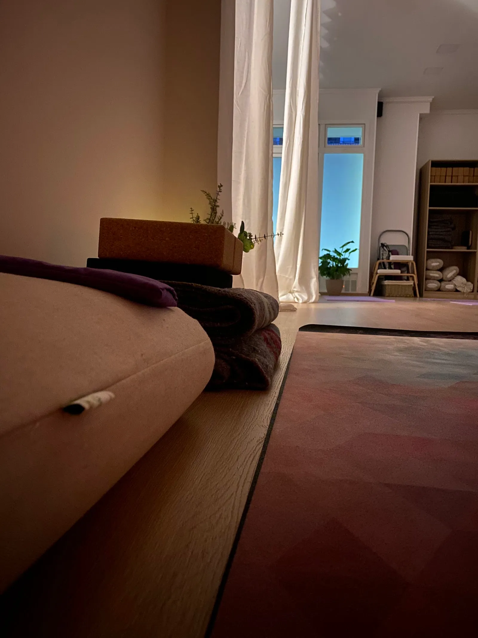 Yogavedantaom — yoga-studio en Torrent — 3
