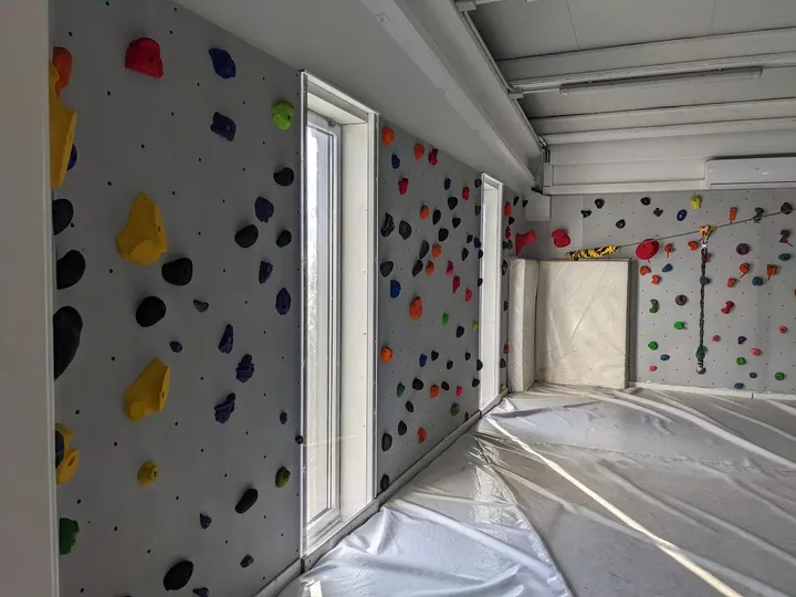 The other Climb Sala — escalada-studio en Amio, Santiago de Compostela — 2