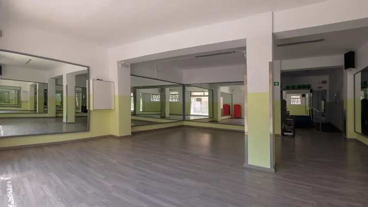 GIMNASIO FARO FITNESS CENTER — estudio de fitness-studio en carrilet, Reus — 3