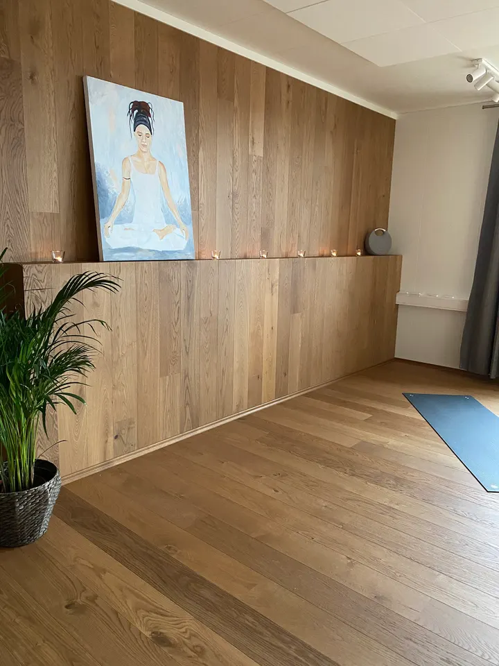Yoga, Helse Og Livsstil /Stensvold — yoga-studio i BRUMUNDDAL — 3