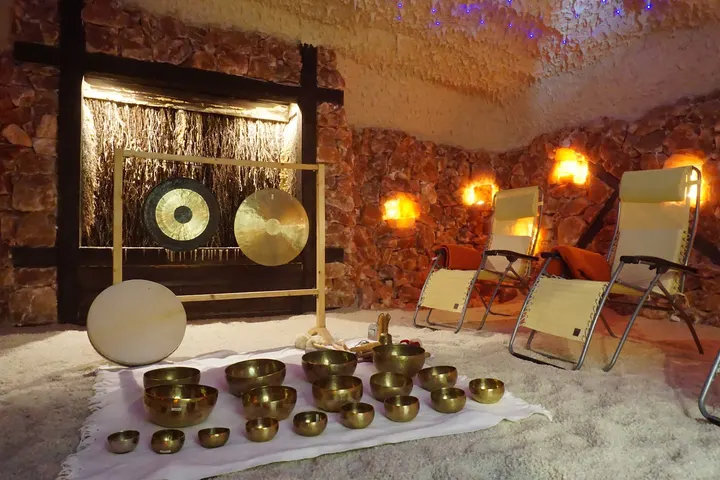 Salzgrotte München SALUD — Recovery in Hadern, München