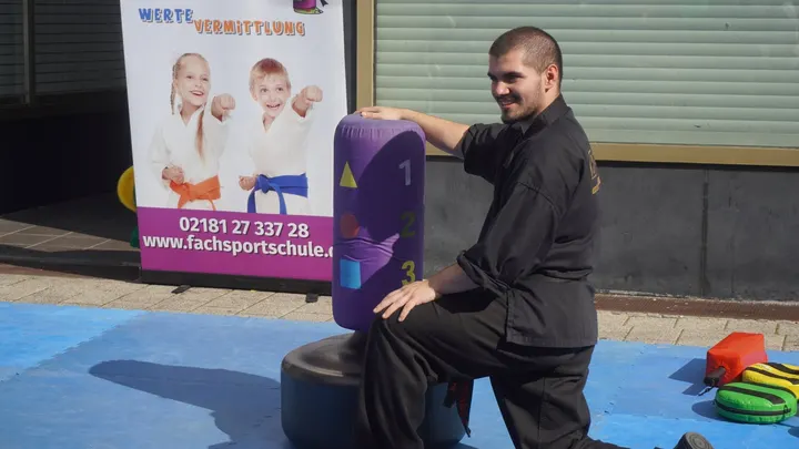 Karate Fachsportschulen Sascha de Vries — kampfsport-studio in Dormagen-Delrath — 4