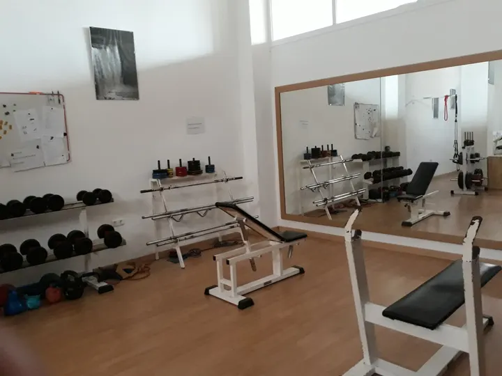Gimnasio Ibon S.C. — fuerza-studio en Barrio de San José, Huesca — 2