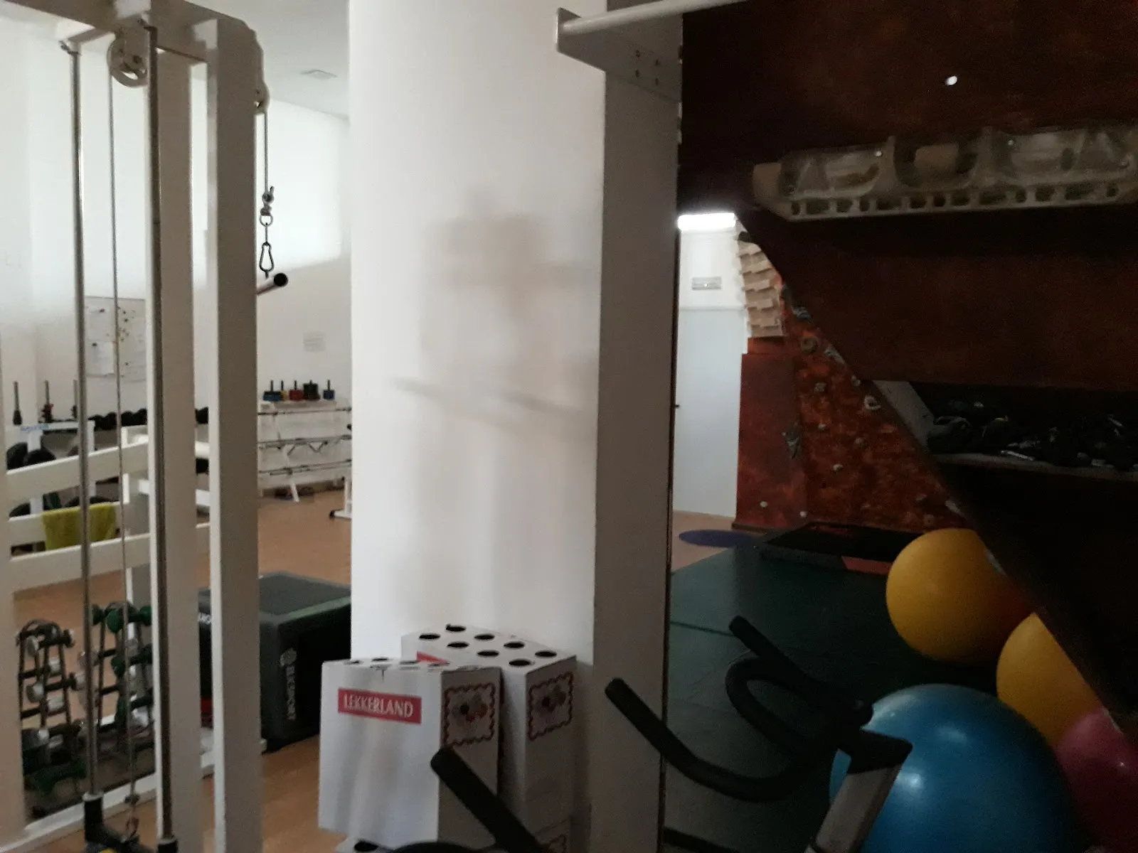 Gimnasio Ibon S.C. — fuerza-studio en Huesca — 3
