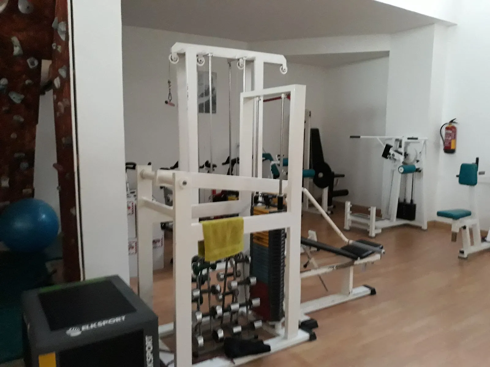Gimnasio Ibon S.C. — fuerza-studio en Huesca — 3