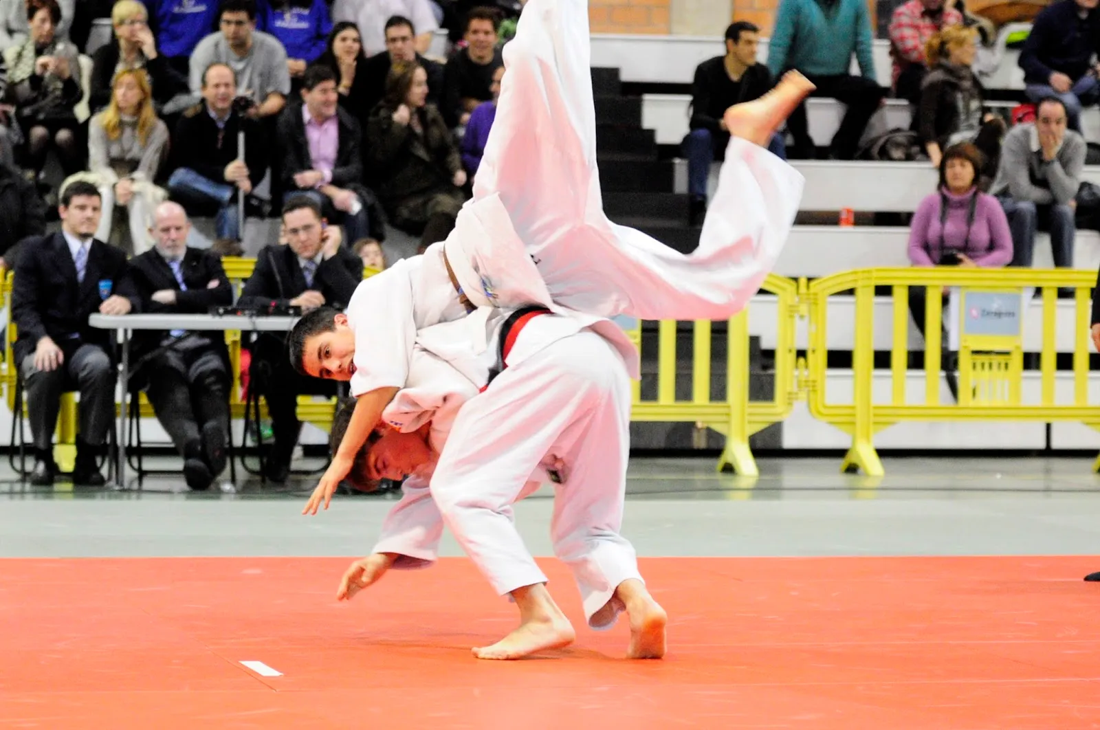 Gimnasio Ibon S.C. — fuerza-studio en Huesca — 4
