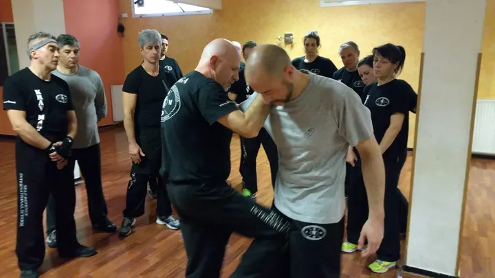 kravmaga — arti marziali-studio a San Vincenzo, Genova — 2