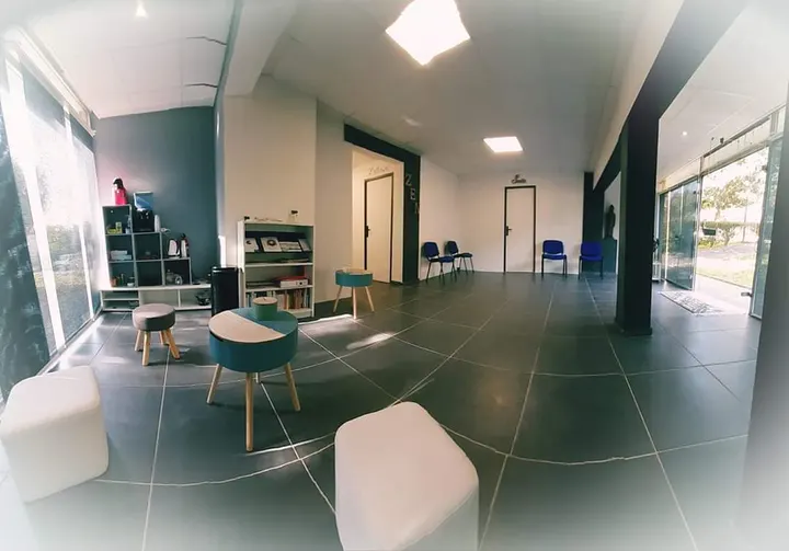 EssentiElles, votre parenthèse bien-être — bien-être-studio à Marseille — 4