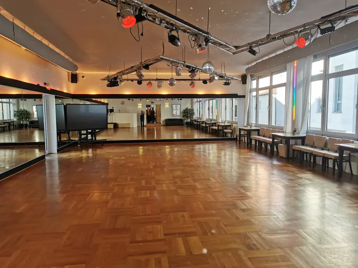 ADTV Tanzschule TenDance — tanz-studio in Ulm — 5