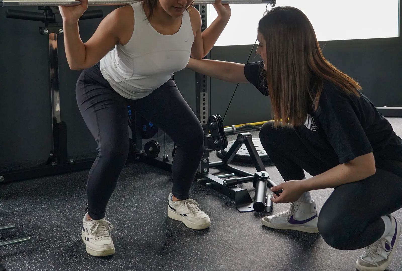 DOM Fitness Concept - Centro de entrenamiento en Zaragoza — träningsstudio-studio i Zaragoza — bild 3