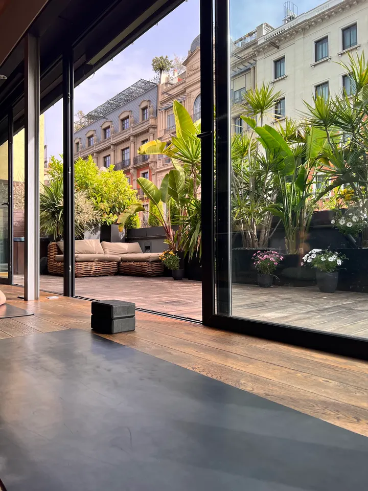 Jana Yoga — yoga-studio en Barcelona — 3