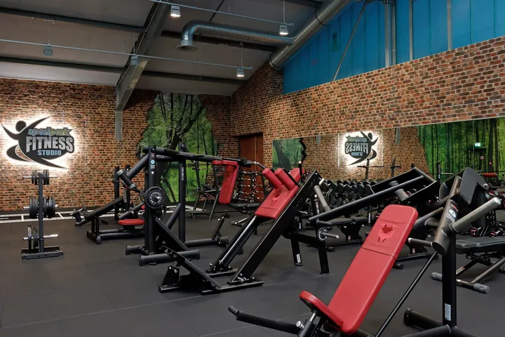 ALTERNATE Sportpark Linden — Fitnessstudio in Altona-Nord, Linden