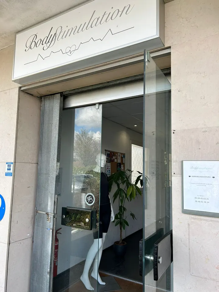 Bodystimulation — salle de fitness-studio à Yerres, Paris — 3
