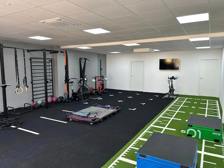 Kay Puentes Entrenamiento y Salud — entrenamiento personal-studio en Estepona — 4