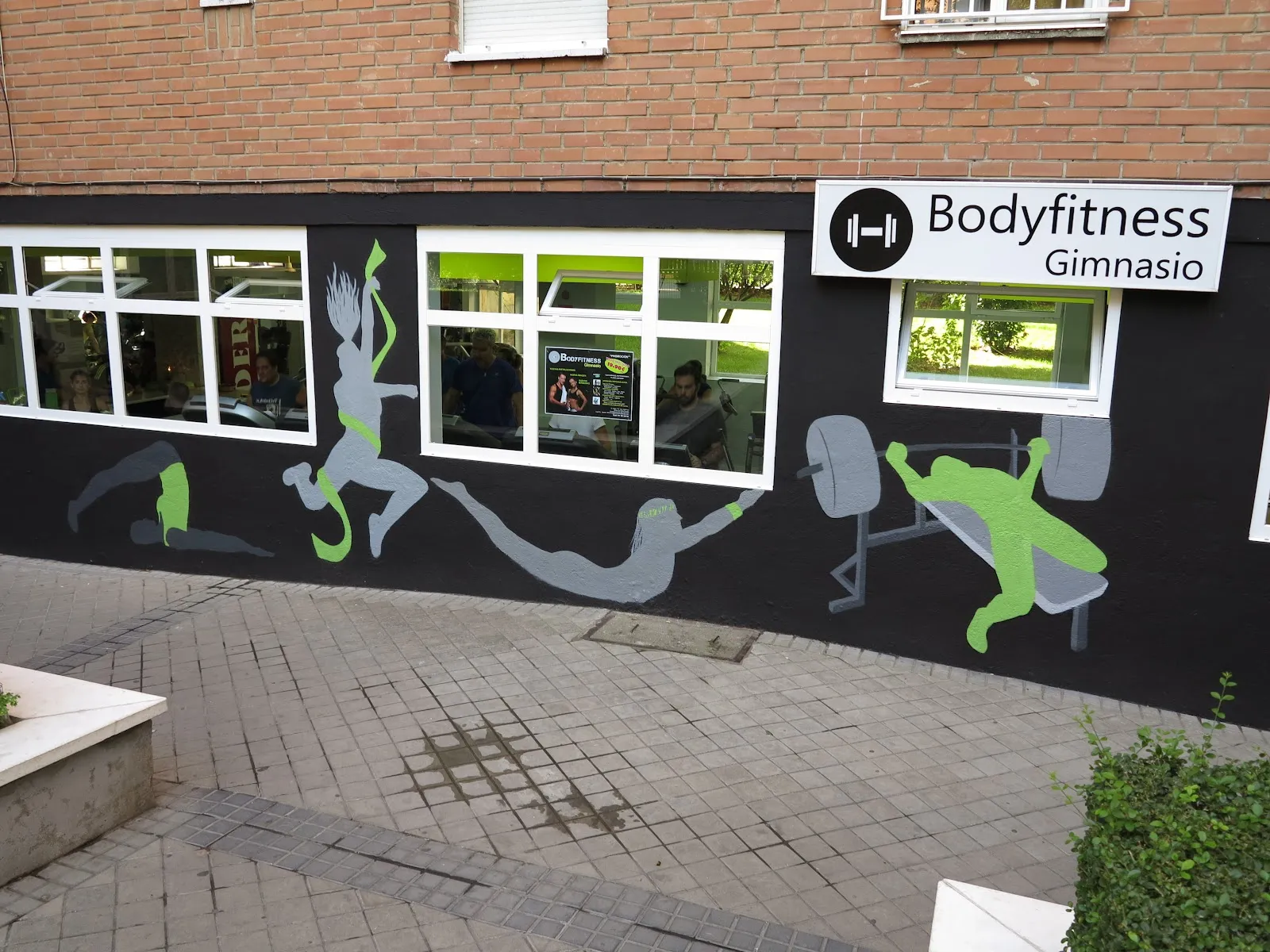 Gimnasio Bodyfitness - Gimnasio y actividades colectivas. — estudio de fitness-studio en Leganés — 3