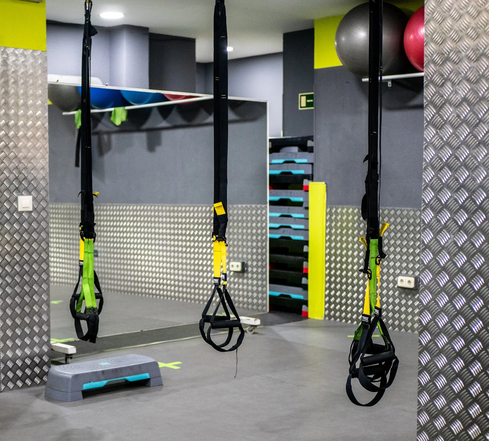 Gimnasio Bodyfitness - Gimnasio y actividades colectivas. — estudio de fitness-studio en Leganés — 4