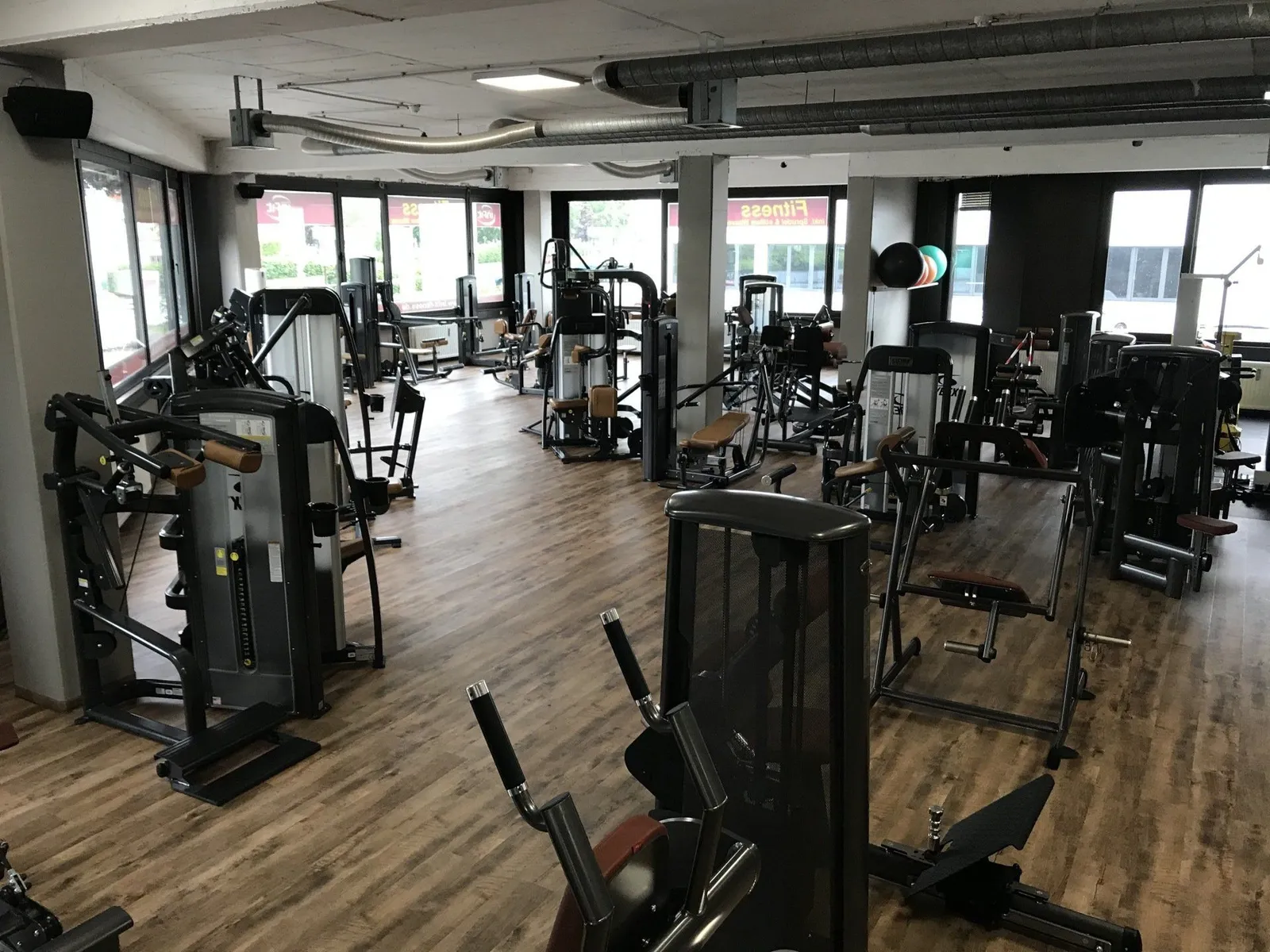 Infit Germering — träningsstudio i München — 2