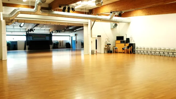Tanssiseura Spiral ry — tanssi-studio – Tampere — 3