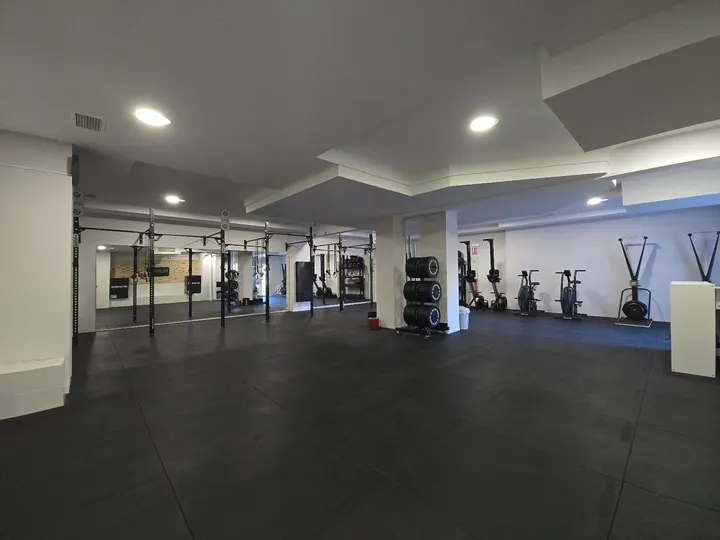 Human Fitness — Estudio de fitness en Camins al Grau, Valencia