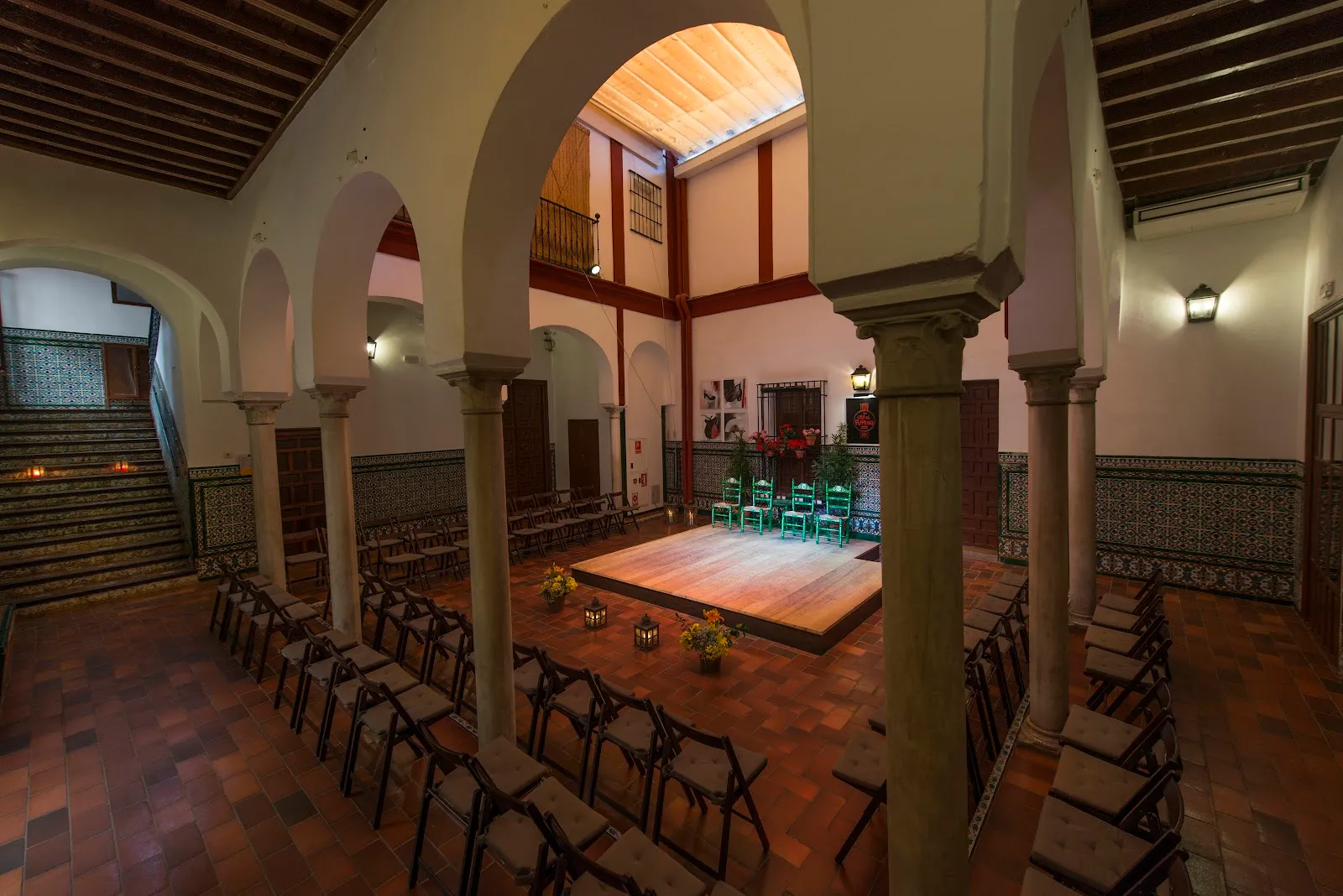La Casa del Flamenco - Auditorio Alcántara — baile-studio en Sevilla — 2