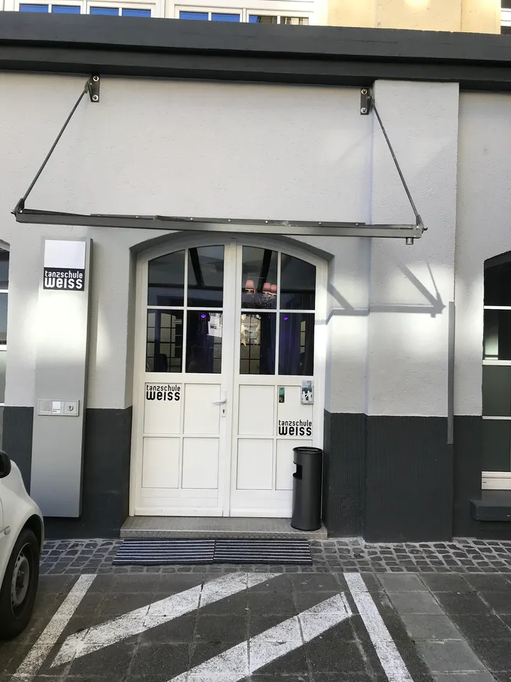 Tanzschule Weiss Offenbach am Main — Tanz in Senefelderquartier, Offenbach am Main