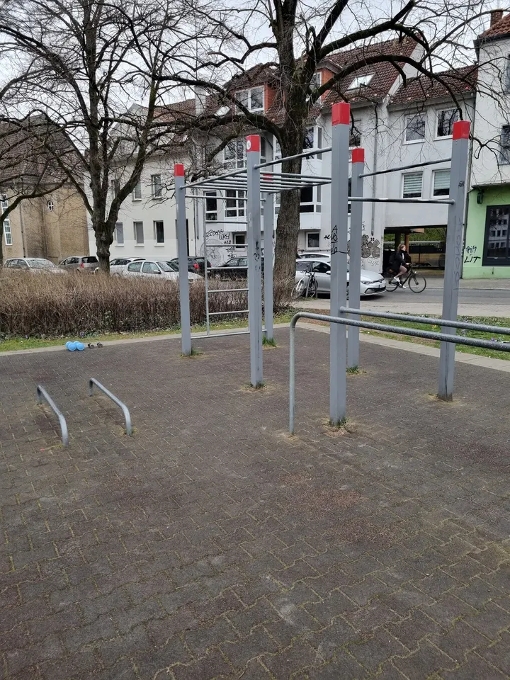 Sport Park - Calisthenics Anlage — Functional Training in Wüste, Osnabrück
