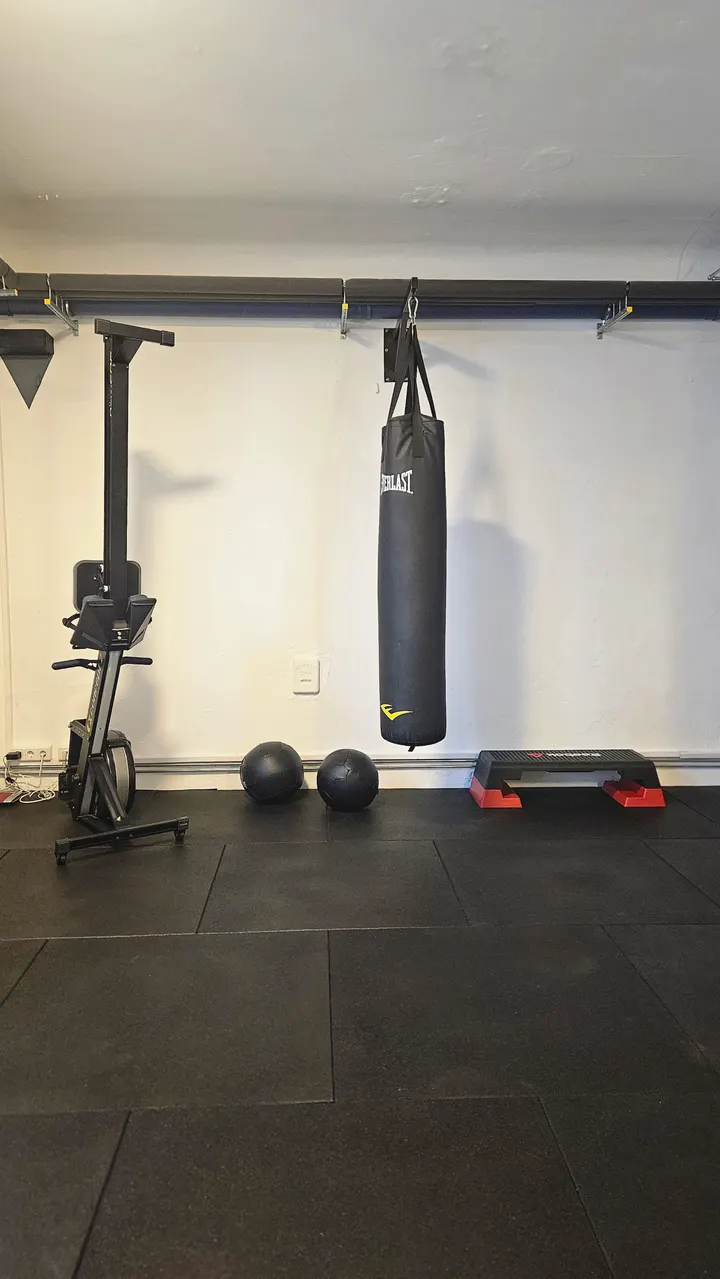 Moving-Power Derya Torun — kickboxen-studio in Hohenfelde, Hamburg — 2