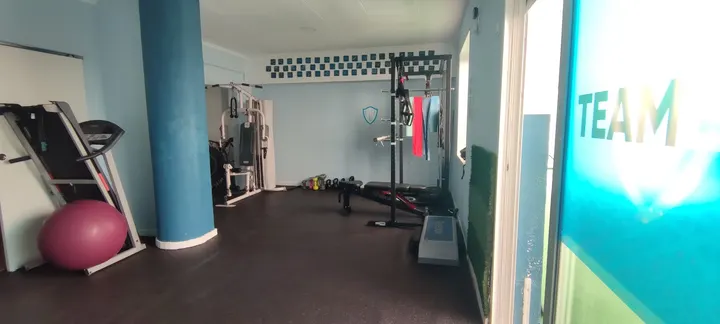 Centro Deportivo Teamedd — fuerza-studio en San Miguel de Salinas — 4