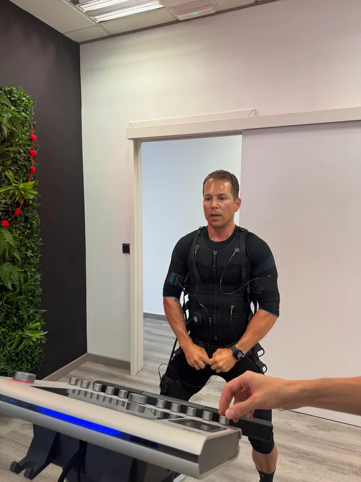 Iron Bodyfit Marbella — fuerza-studio en La Carolina, Marbella — 2