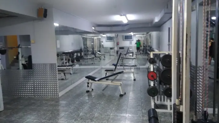 Ginásio Solfitness — ginásio-studio em Tomilhal, Albufeira — 3