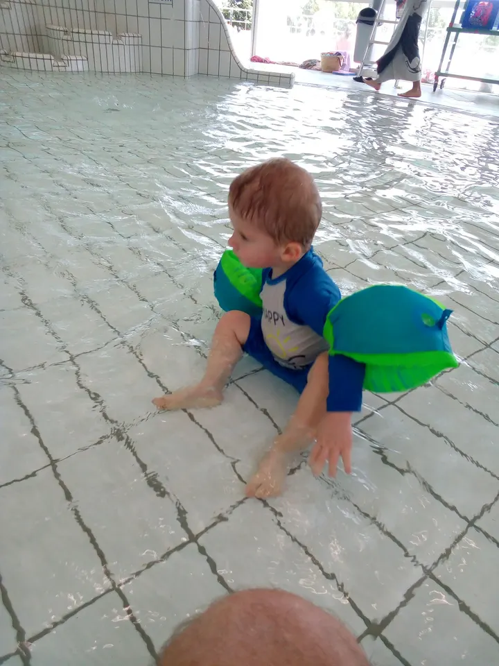CAPI Piscine Fondbonnière — studio à L'Isle-d'Abeau — 5