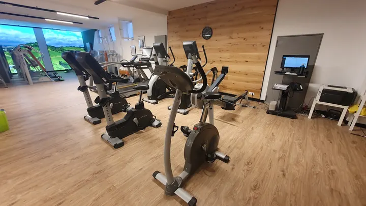 PURE medical fitness am Kelternplatz — fitnessstudio in Metzingen — 2