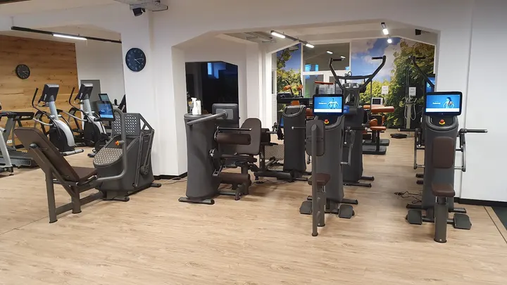 PURE medical fitness am Kelternplatz — fitnessstudio in Metzingen — 3