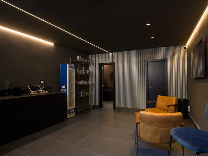 Fitroom — estudio de fitness-studio en Los Alvarados, Las Palmas de Gran Canaria — 3