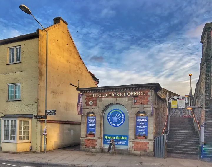 Yoga Shala 4 You On the River — Yoga in Mortlake, London