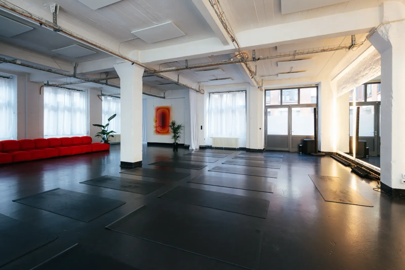 FLOAT Studio — hot yoga-studio i Berlin — 3