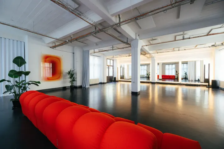 FLOAT Studio — hot yoga-studio in Berlin — 6